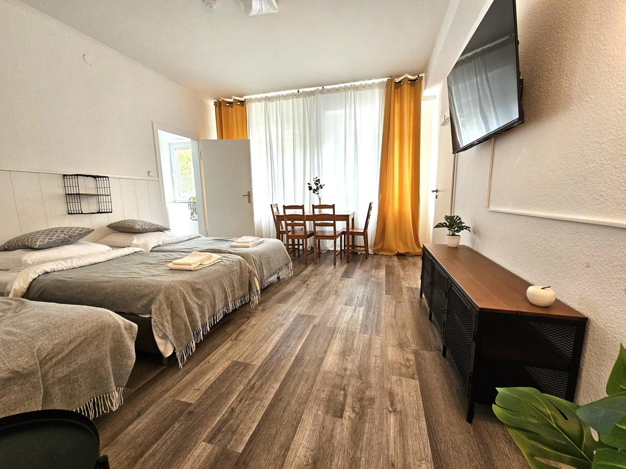 Appartement Tolstov-hotels Spacious House