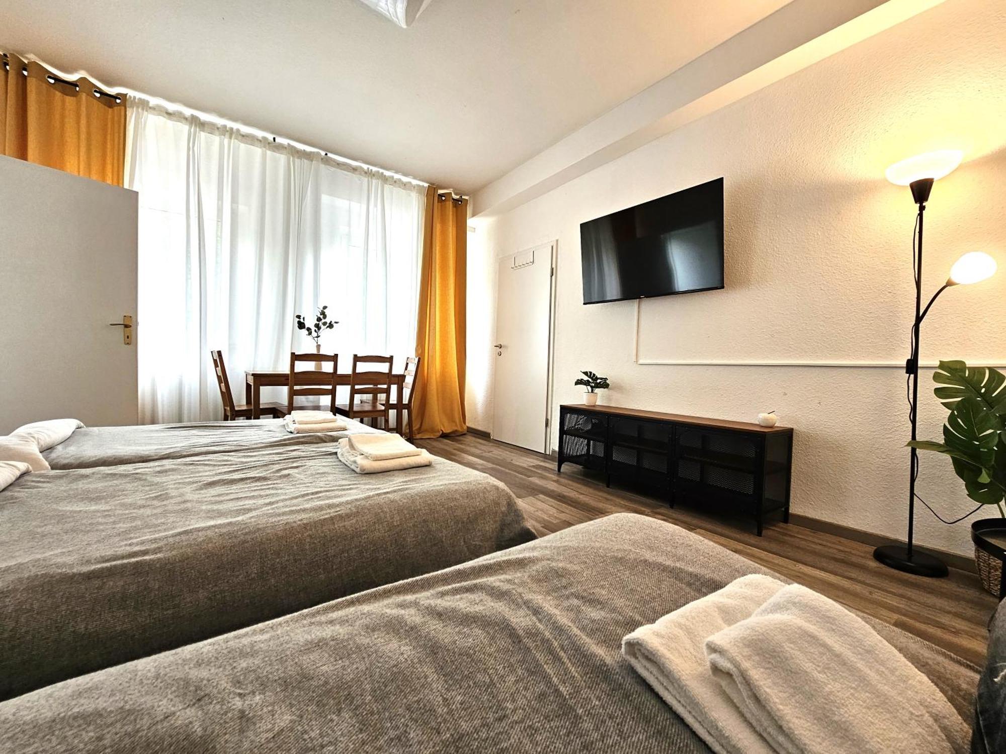 Appartement Tolstov-hotels Spacious House *