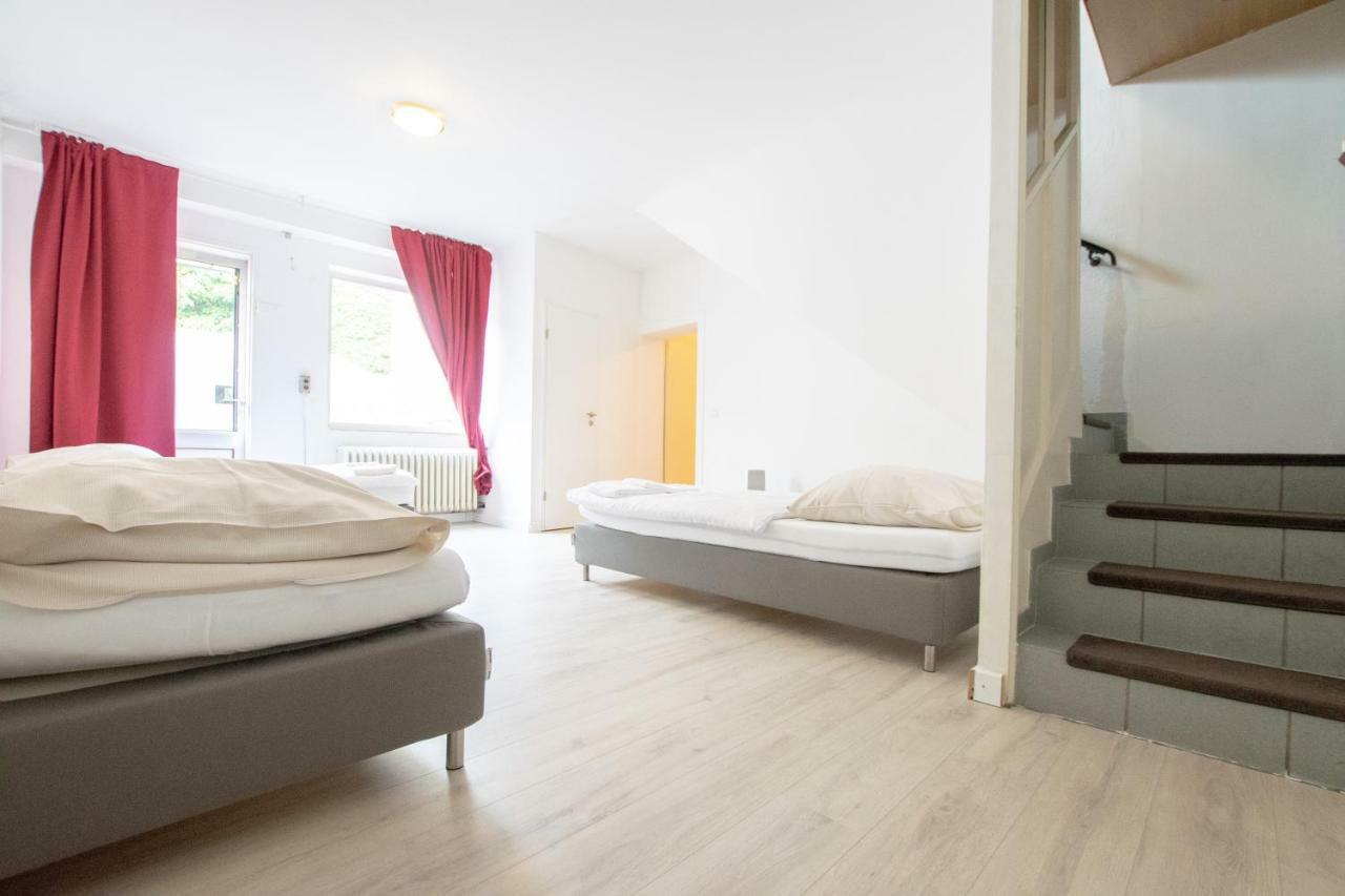 Tolstov-hotels Spacious House Appartement Düsseldorf